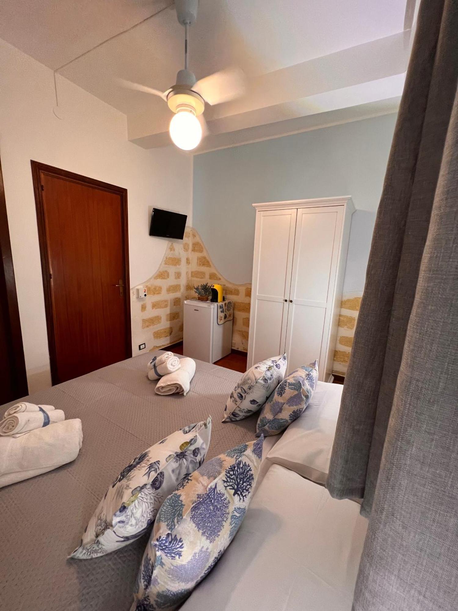 Celeste Rooms San Vito Lo Capo Bagian luar foto